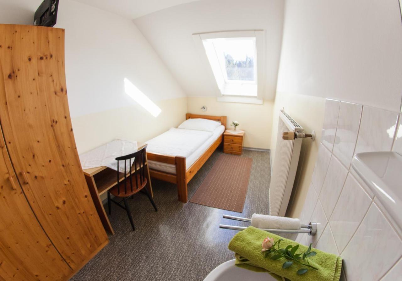 Fruehstueckspension Koelich Klagenfurt am Woerthersee Ngoại thất bức ảnh
