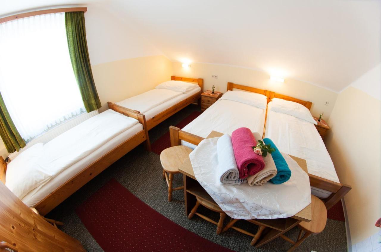 Fruehstueckspension Koelich Klagenfurt am Woerthersee Ngoại thất bức ảnh