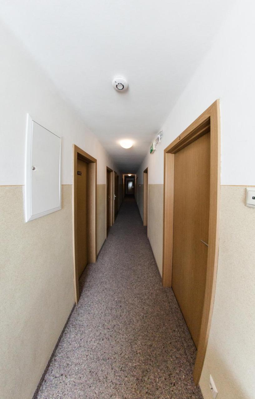 Fruehstueckspension Koelich Klagenfurt am Woerthersee Ngoại thất bức ảnh